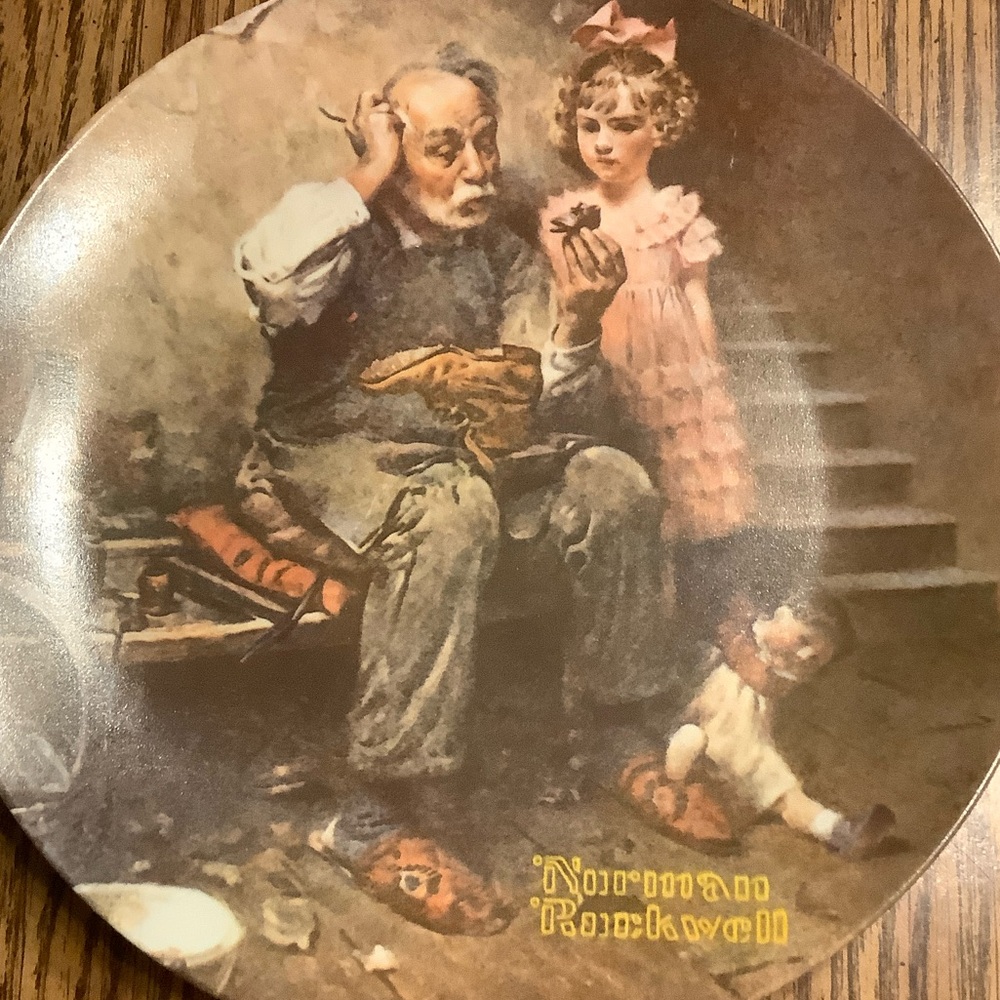 The Bradford Exchange Vintage Art Plate with Brown and Pink Tones